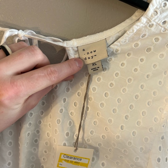 NWT a new day puff sleeve eyelet white blouse - Picture 7 of 10